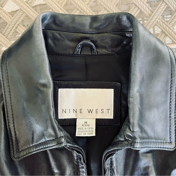 Vintage Nine West Black Leather Jacket M Petite - Picture 3 of 11